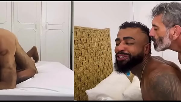 No esperaba que su polla fuera tan grande.