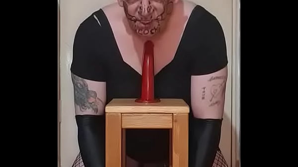 humiliating myself just to get a big cock to fuck me and this is what i would do to it if it was yours